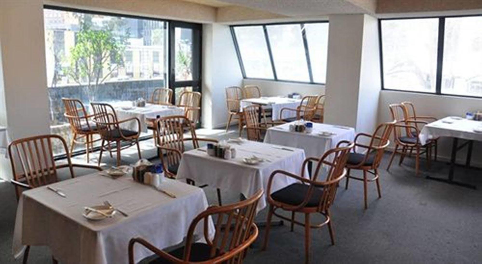 City Park Hotel Melbourne Buitenkant foto